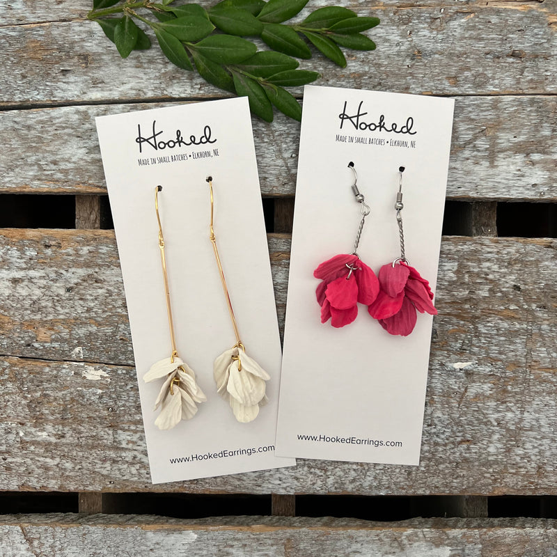 Fallen Petal Earrings in Ivory - Medium/Large