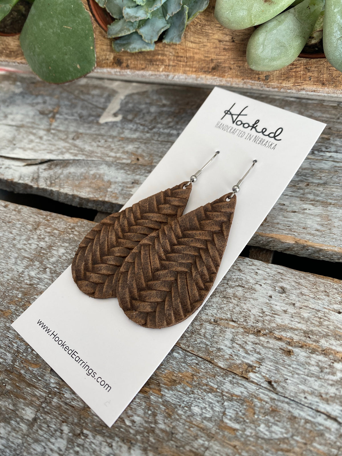 Mocha Braided Teardrops - Medium