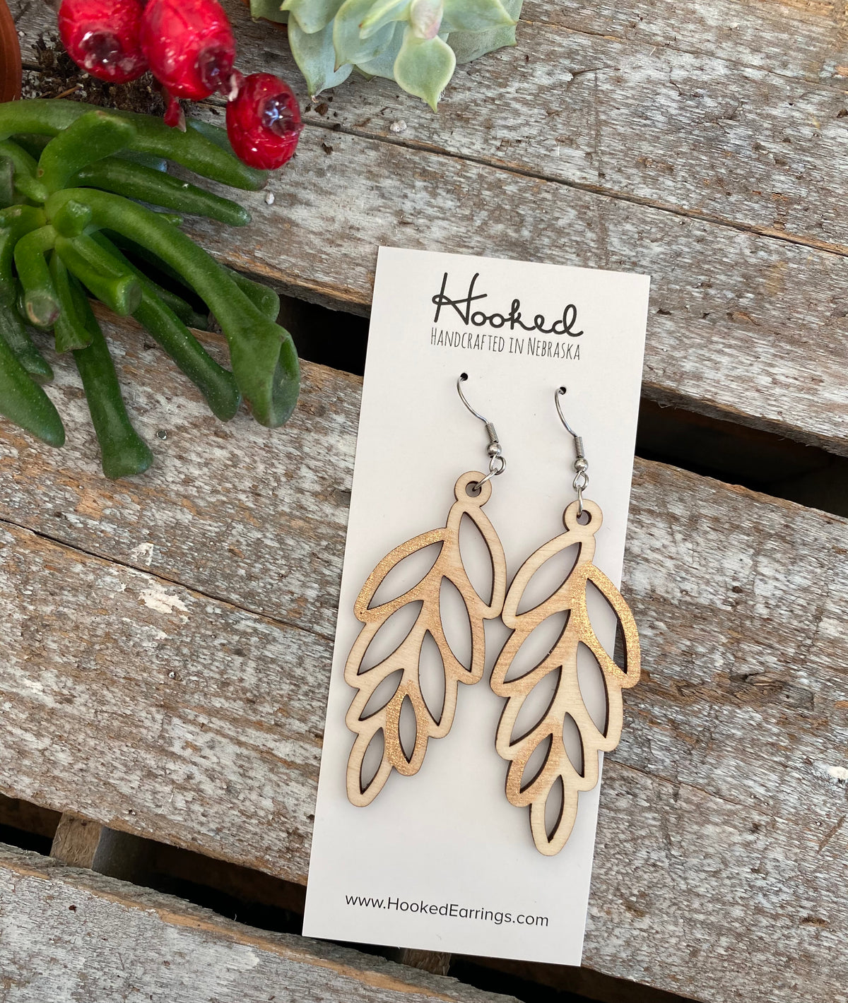 Wooden Deluxe Cutout Earrings - Medium Willow