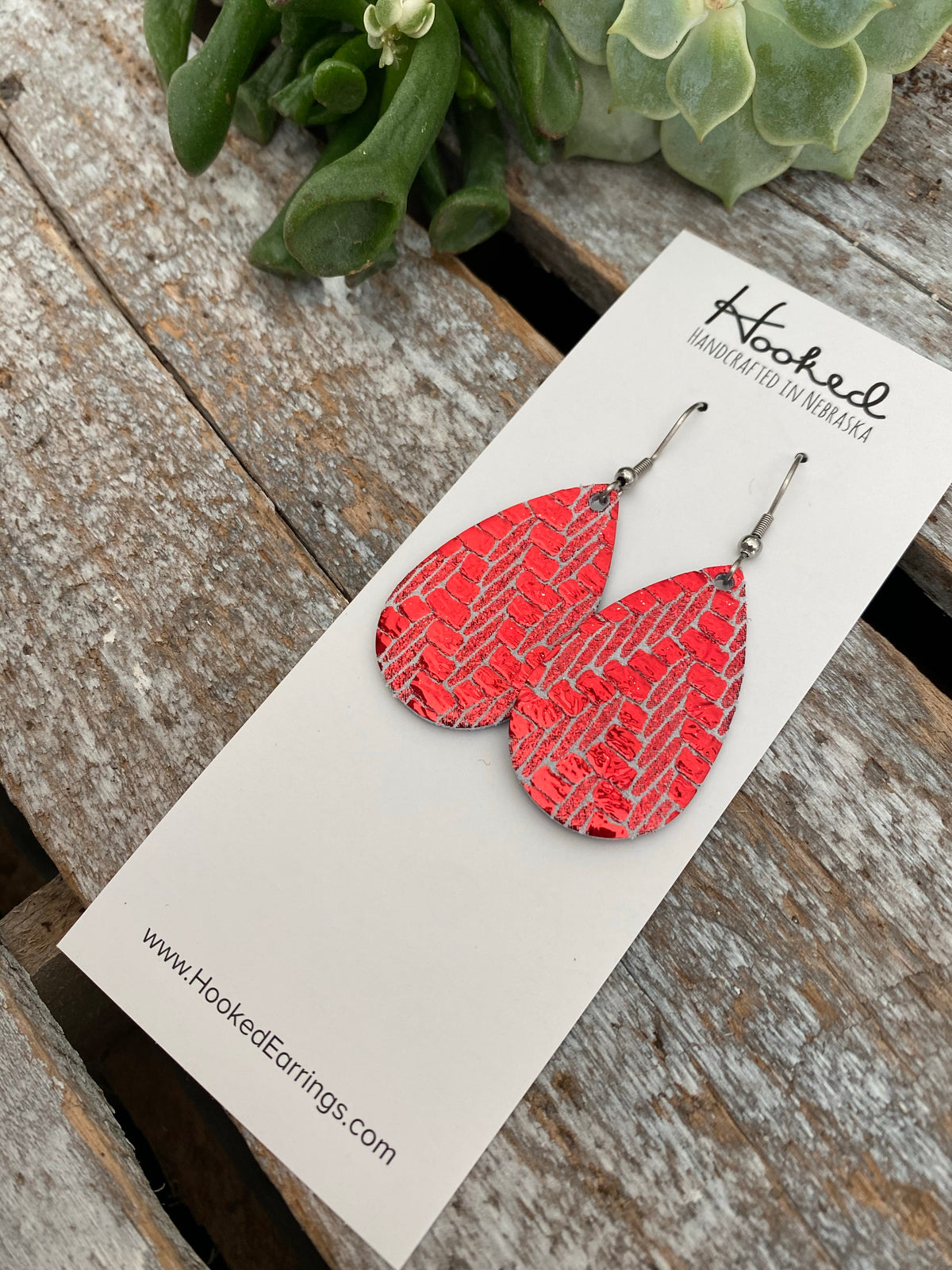 Sparkly Red Chevron Teardrops - Small